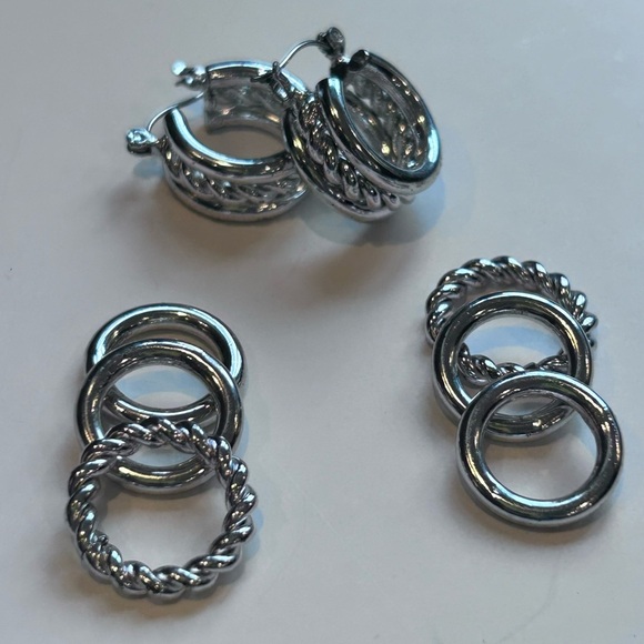 Personal accents vintage necklace and textured hoop earrings set. Never used. - Picture 5 of 5